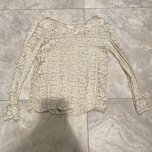 Xhilaration crochet long sleeved top